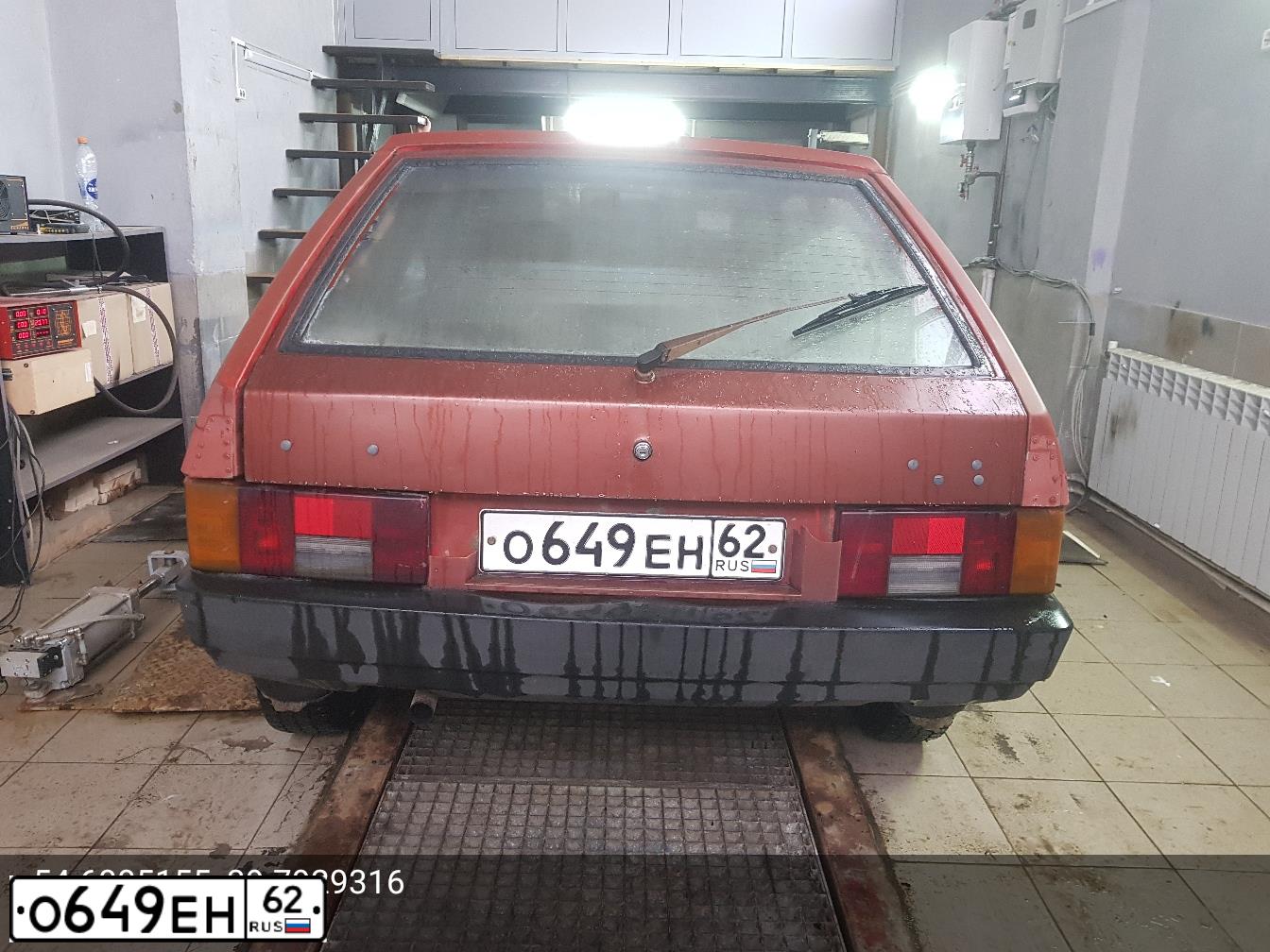 Фото автомобиля LADA 2108 SAMARA, 1988 — госномер О649ЕН62. Цвет: КРАСНЫЙ
