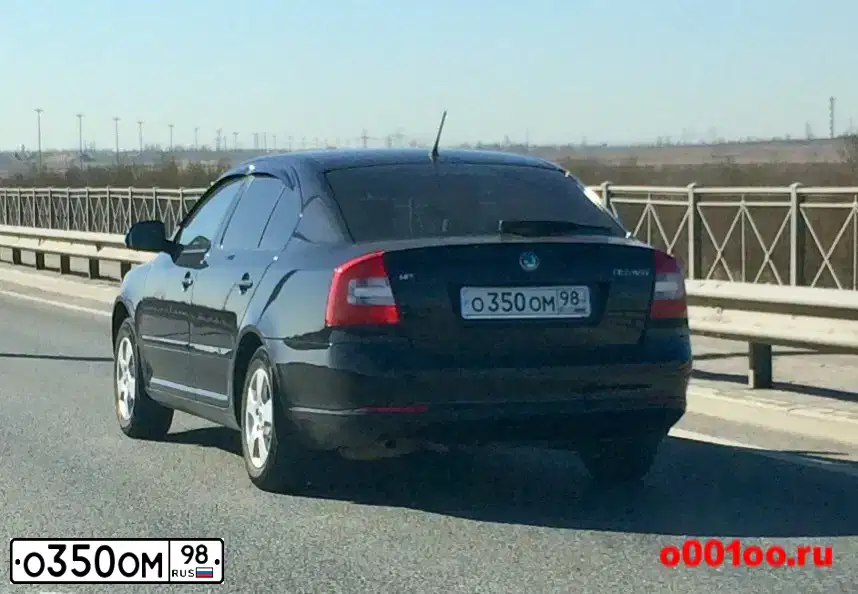 Фото автомобиля SKODA OCTAVIA, 2012 — госномер О350ОМ98. Цвет: ЧЕРНЫЙ