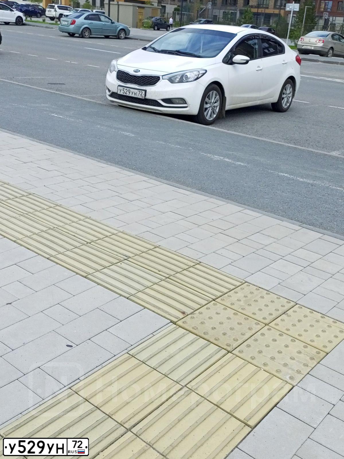 Фото автомобиля KIA CERATO, 2013 — госномер С499СС12. Цвет: Белый