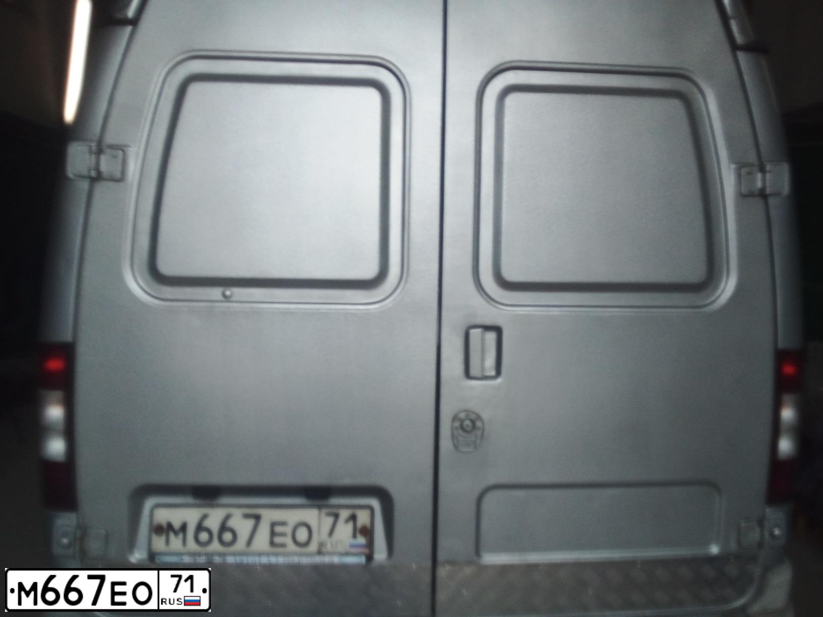 Фото автомобиля GAZ 2752 SOBOL, 2007 — госномер М667ЕО71. Цвет: БУРАН