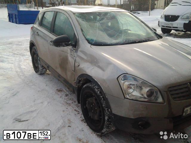 Фото автомобиля NISSAN QASHQAI, 2007 — госномер В107ВЕ152. Цвет: СВЕТЛО-СЕРЫЙ
