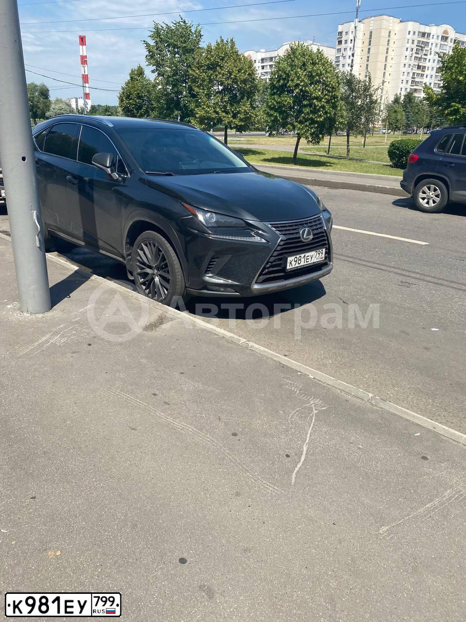 Фото автомобиля LEXUS NX, 2018 — госномер К981ЕУ799. Цвет: ЧЕРНЫЙ