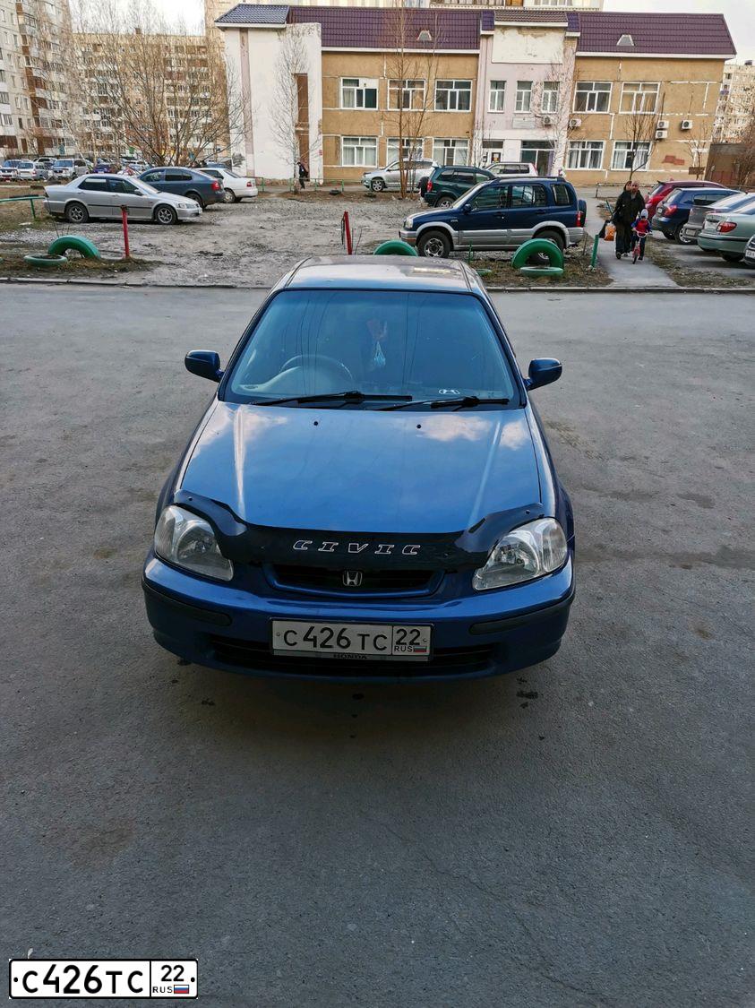 Фото автомобиля HONDA CIVIC, 1995 — госномер М115СА154