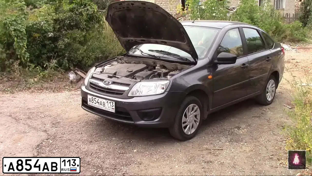 Фото автомобиля LADA 2191 GRANTA, 2015 — госномер А854АВ113. Цвет: серебристо-темно-серый