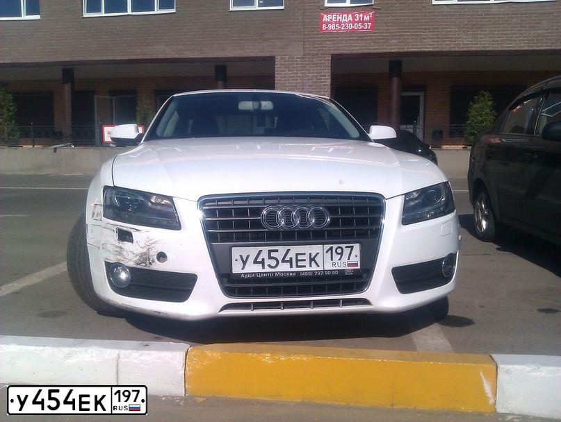 Фото автомобиля AUDI A5, 2010 — госномер Р308НА797. Цвет: Белый
