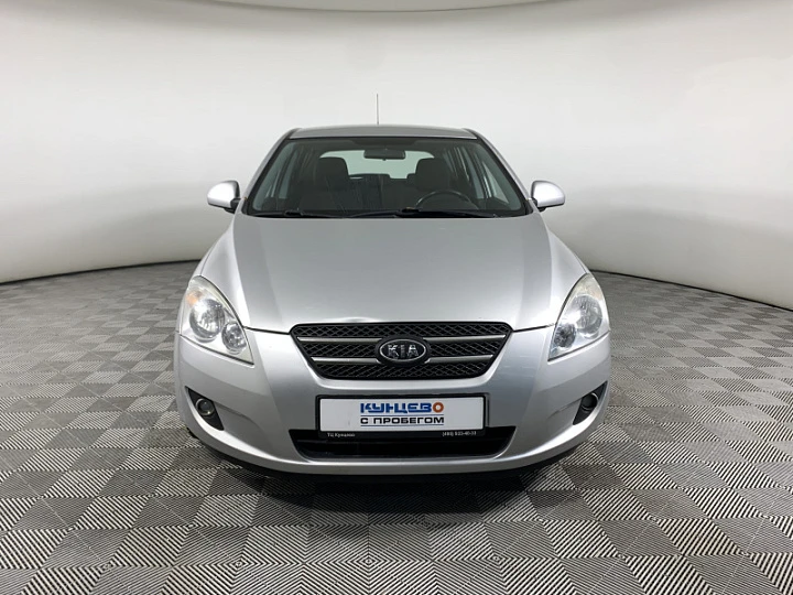Фото автомобиля HYUNDAI SOLARIS, 2014 — госномер Н592МА136. Цвет: ЧЕРНЫЙ