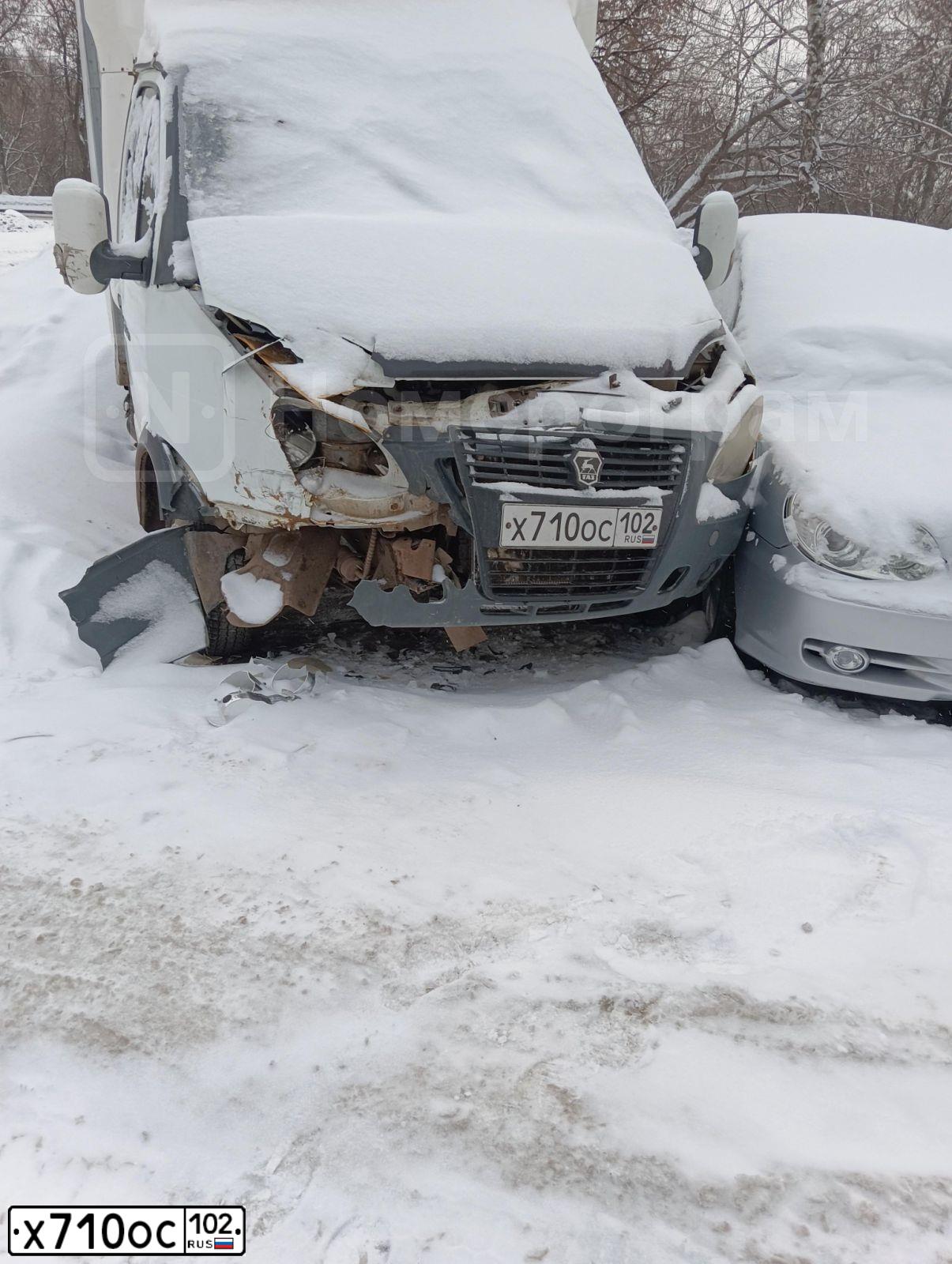 Фото автомобиля GAZ 3302 GAZEL, 2007 — госномер Х710ОС102. Цвет: СЕРЫЙ