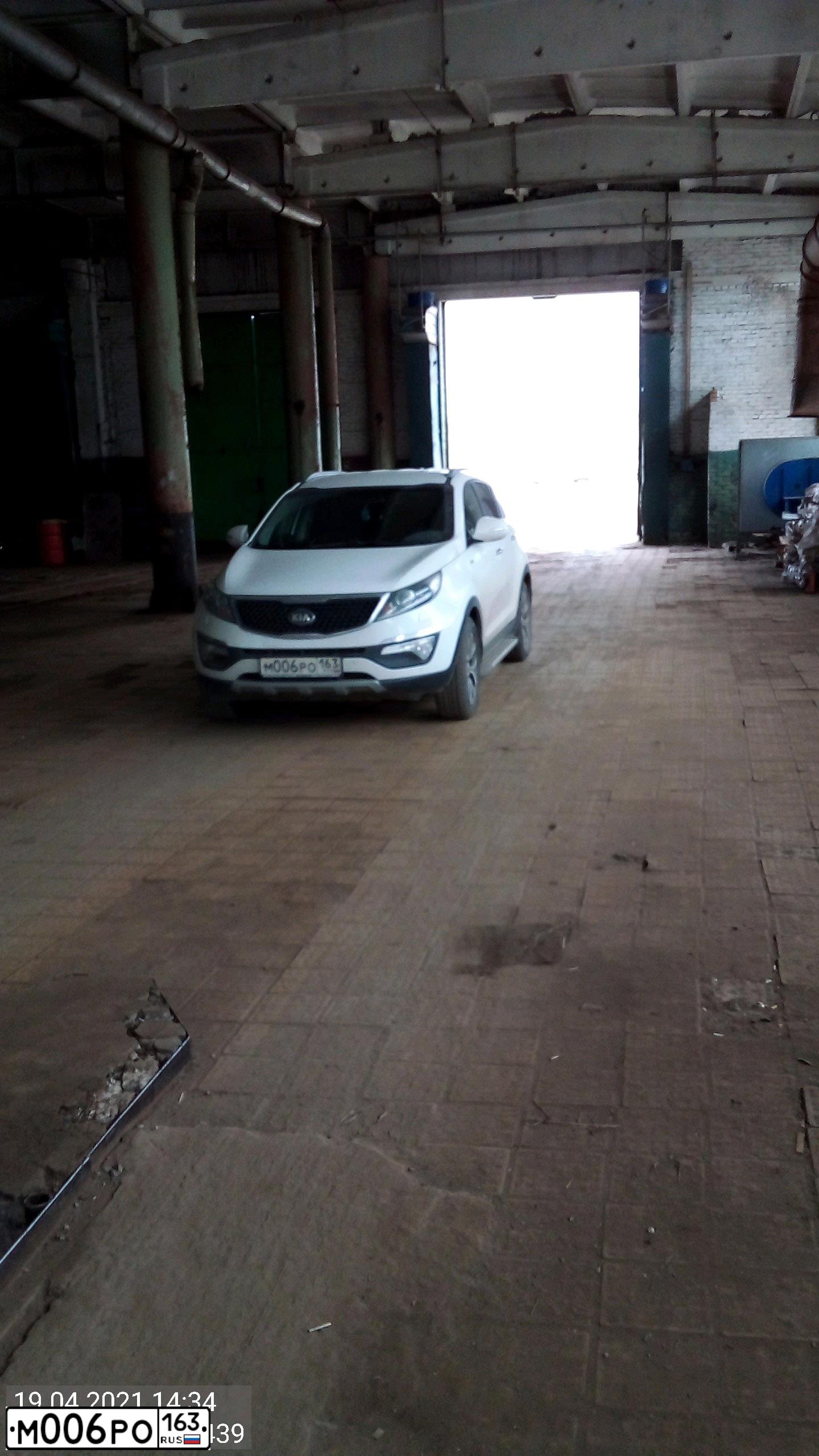 Фото автомобиля KIA SPORTAGE, 2014 — госномер М721КН763. Цвет: БЕЛЫЙ