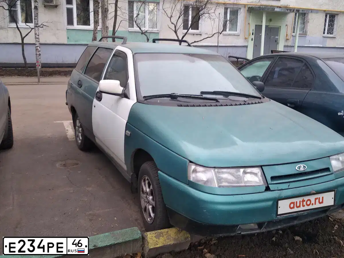 Фото автомобиля LADA 2111, 2000 — госномер Н440КС21