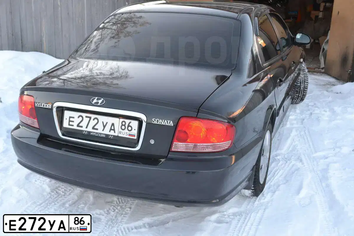 Фото автомобиля TAGAZ SONATA, 2009 — госномер У542РН72. Цвет: ЧЕРНЫЙ