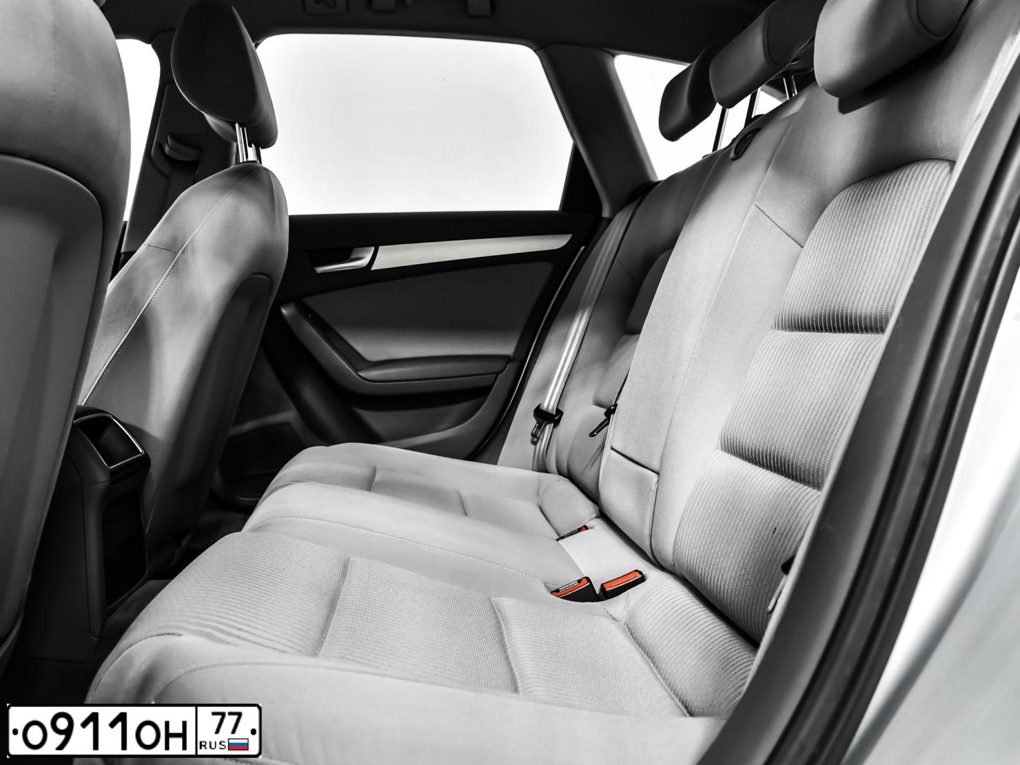 Фото автомобиля AUDI A4, 2013 — госномер С521ТС40