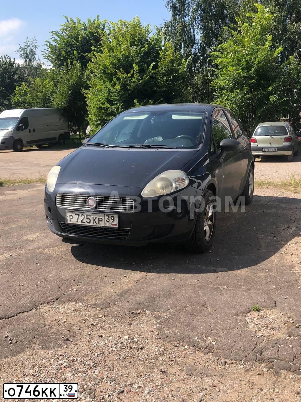 Фото автомобиля TOYOTA YARIS, 2002 — госномер О746КК39. Цвет: СВЕТЛО-ЗЕЛЕНЫЙ