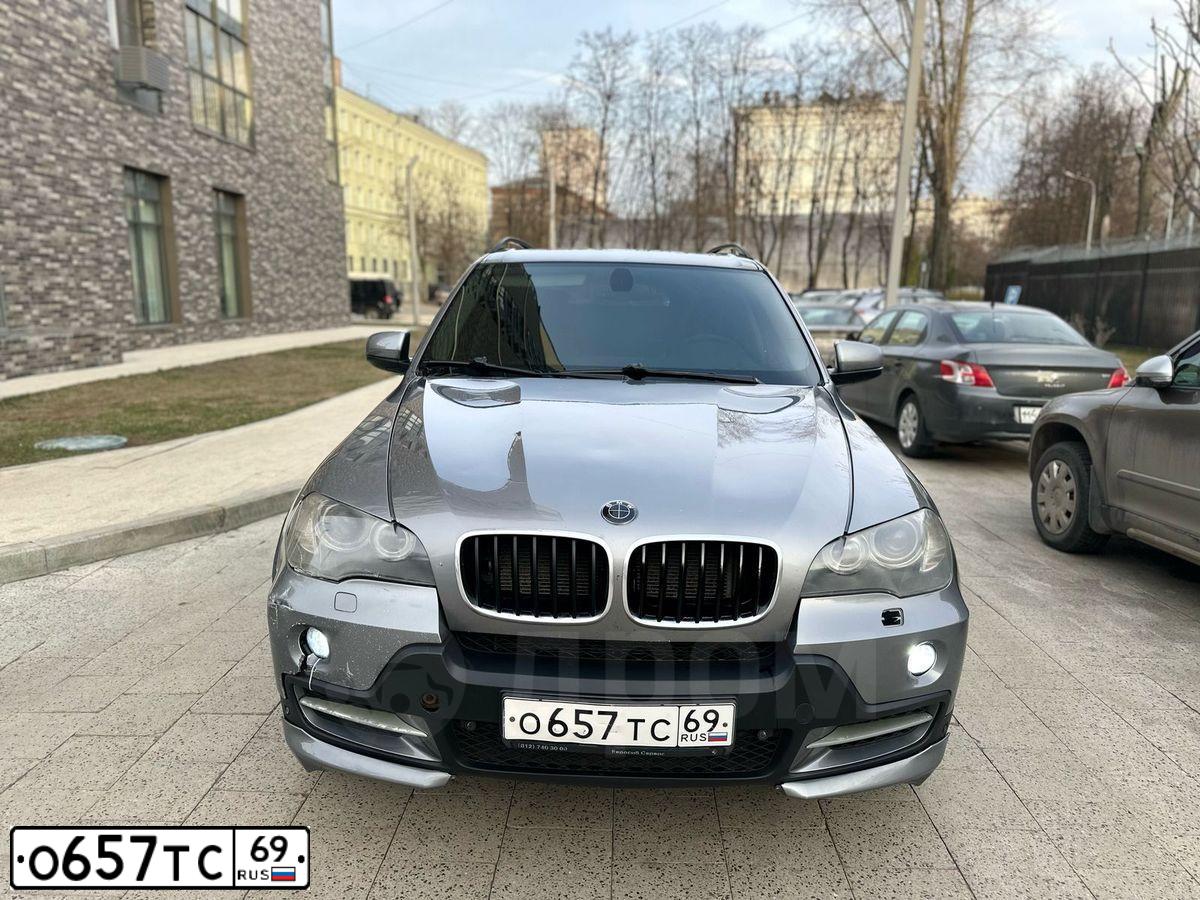 Фото автомобиля BMW X5, 2007 — госномер О657ТС69. Цвет: СЕРЫЙ