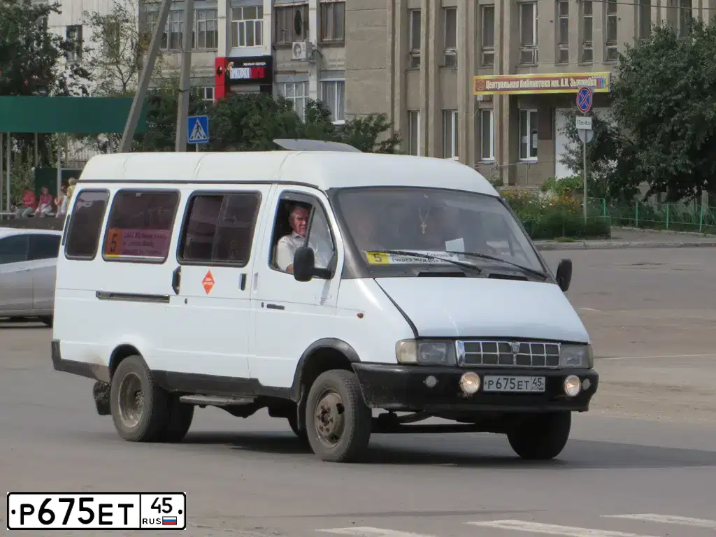 Фото автомобиля GAZ 3221 EL, 2001 — госномер Р675ЕТ45. Цвет: СЕРО-БЕЛЫЙ