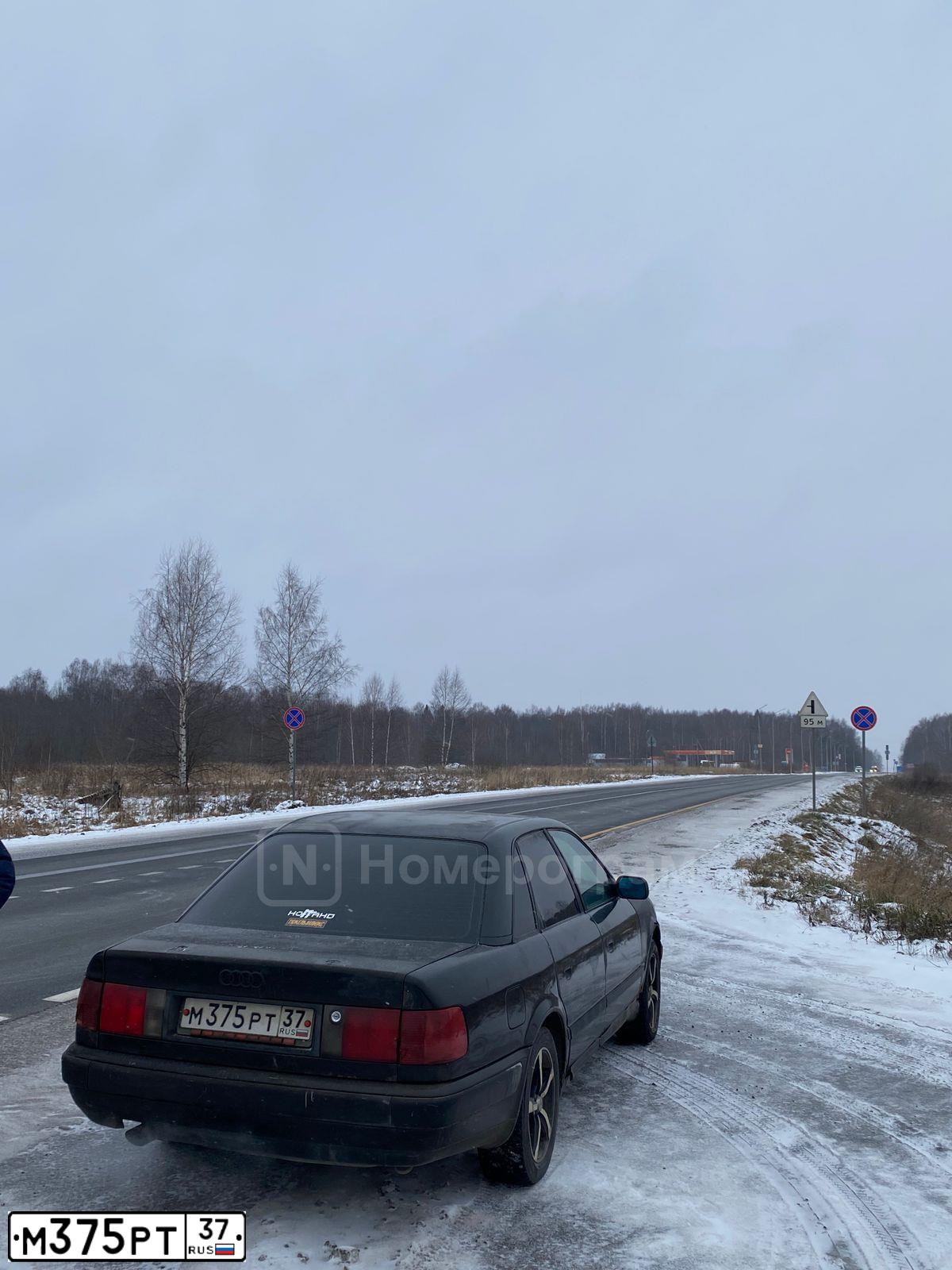 Фото автомобиля AUDI 100, 1992 — госномер М375РТ37. Цвет: ЧЕРНЫЙ