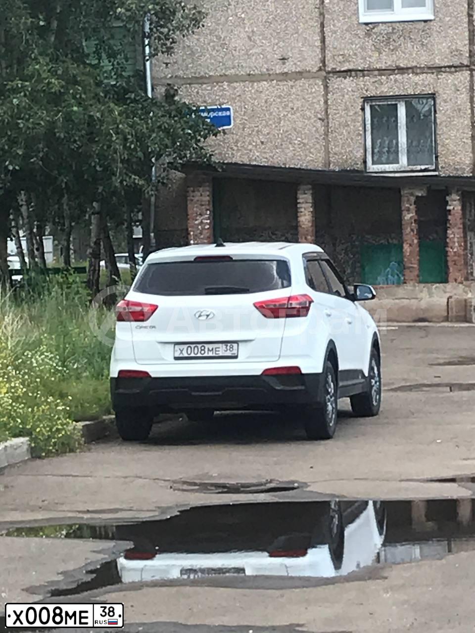 Фото автомобиля HYUNDAI CRETA, 2019 — госномер Х008МЕ38. Цвет: БЕЛЫЙ
