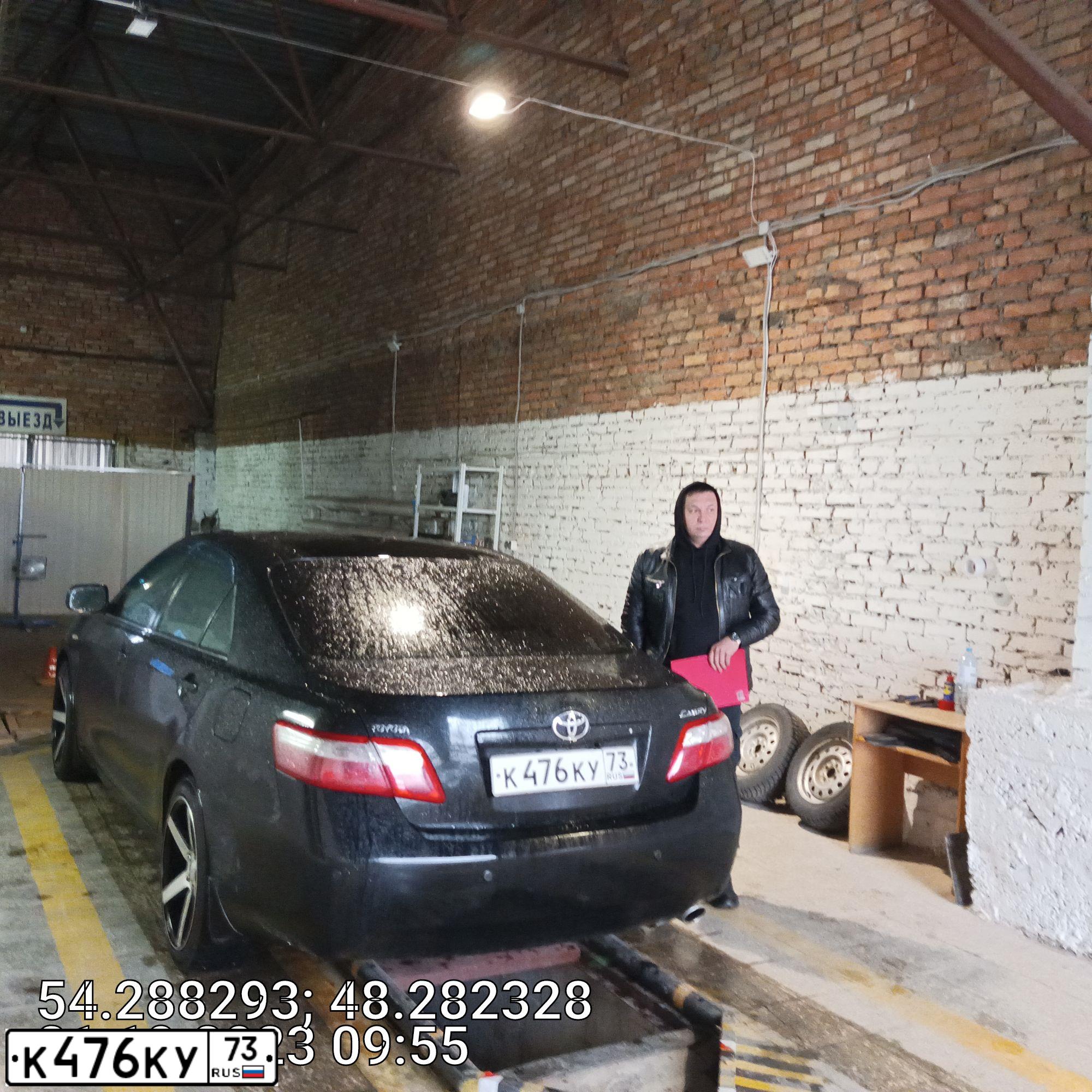 Фото автомобиля TOYOTA CAMRY, 2006 — госномер К476КУ73. Цвет: ЧЕРНЫЙ