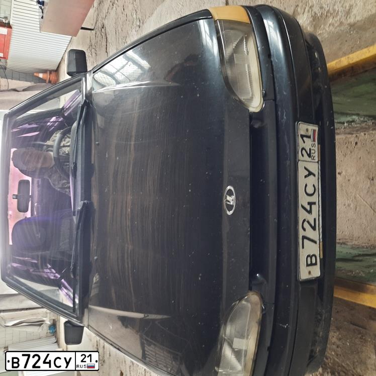 Фото автомобиля LADA 2114 SAMARA, 2008 — госномер В724СУ21. Цвет: ТЕМНО-ЗЕЛЕНЫЙ