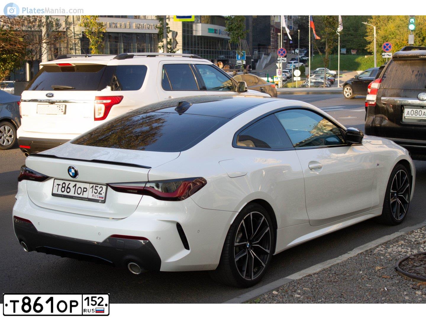Фото автомобиля BMW SERIE 4, 2020 — госномер Т861ОР152. Цвет: Белый