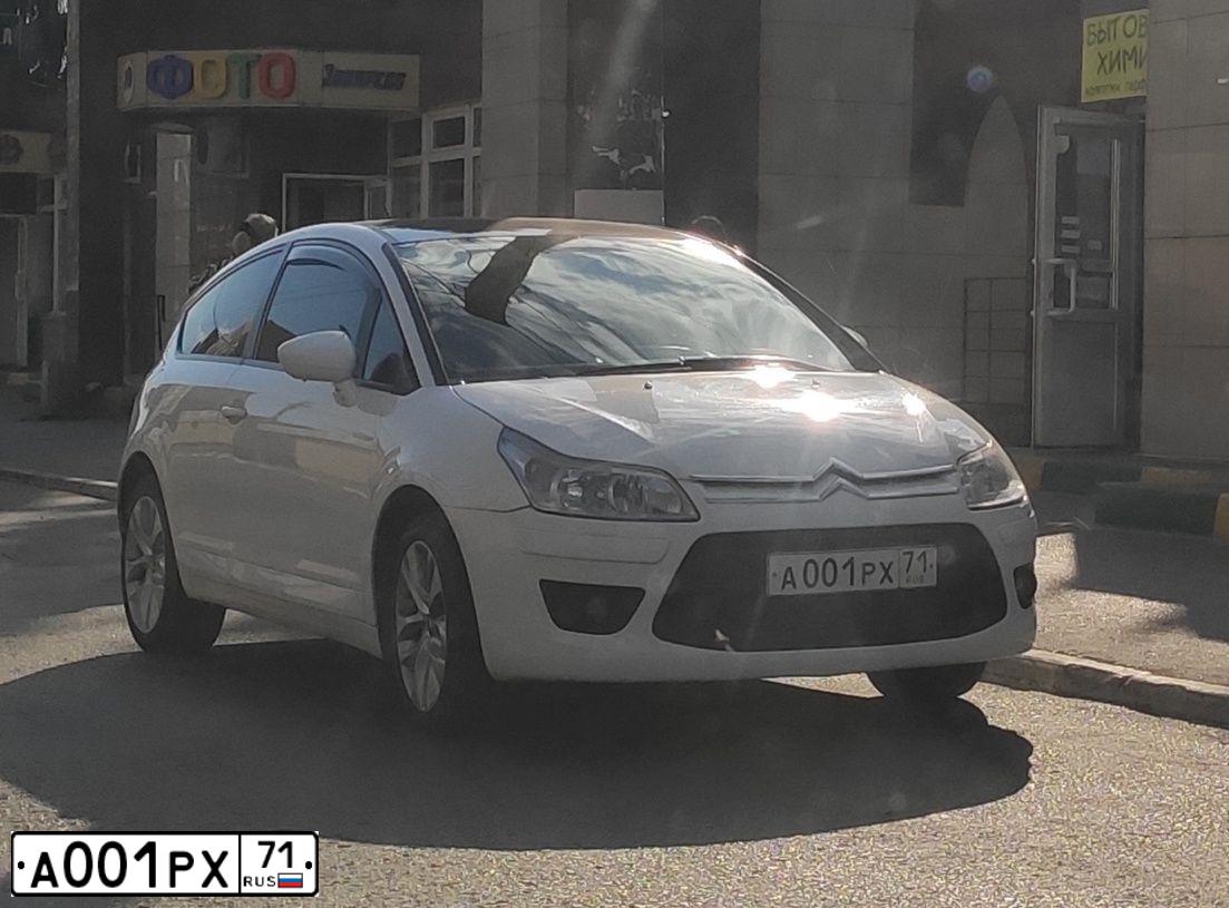 Фото автомобиля PEUGEOT 207, 2009 — госномер Т779ОК71. Цвет: Белый