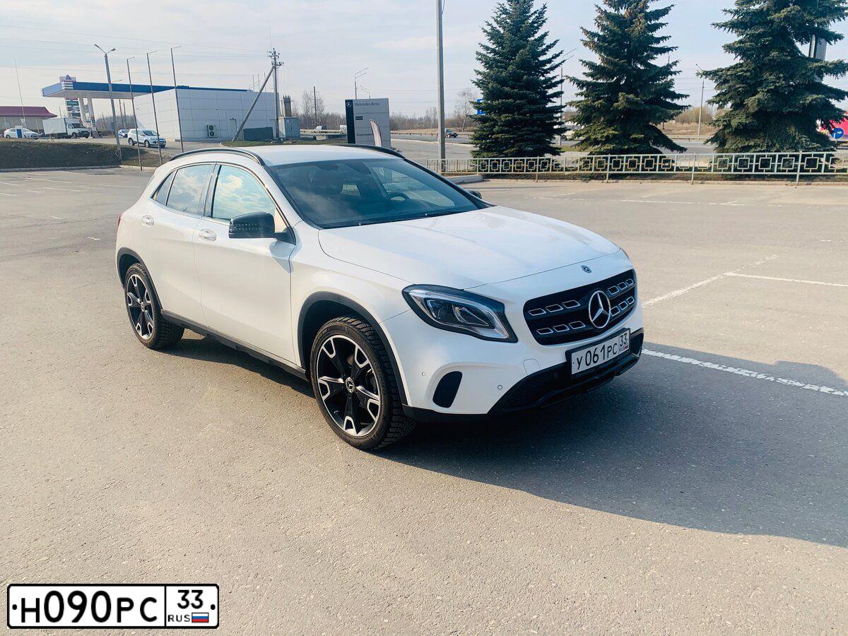 Фото автомобиля MERCEDES VITO, 2016 — госномер Е222МВ33. Цвет: ЧЕРНЫЙ