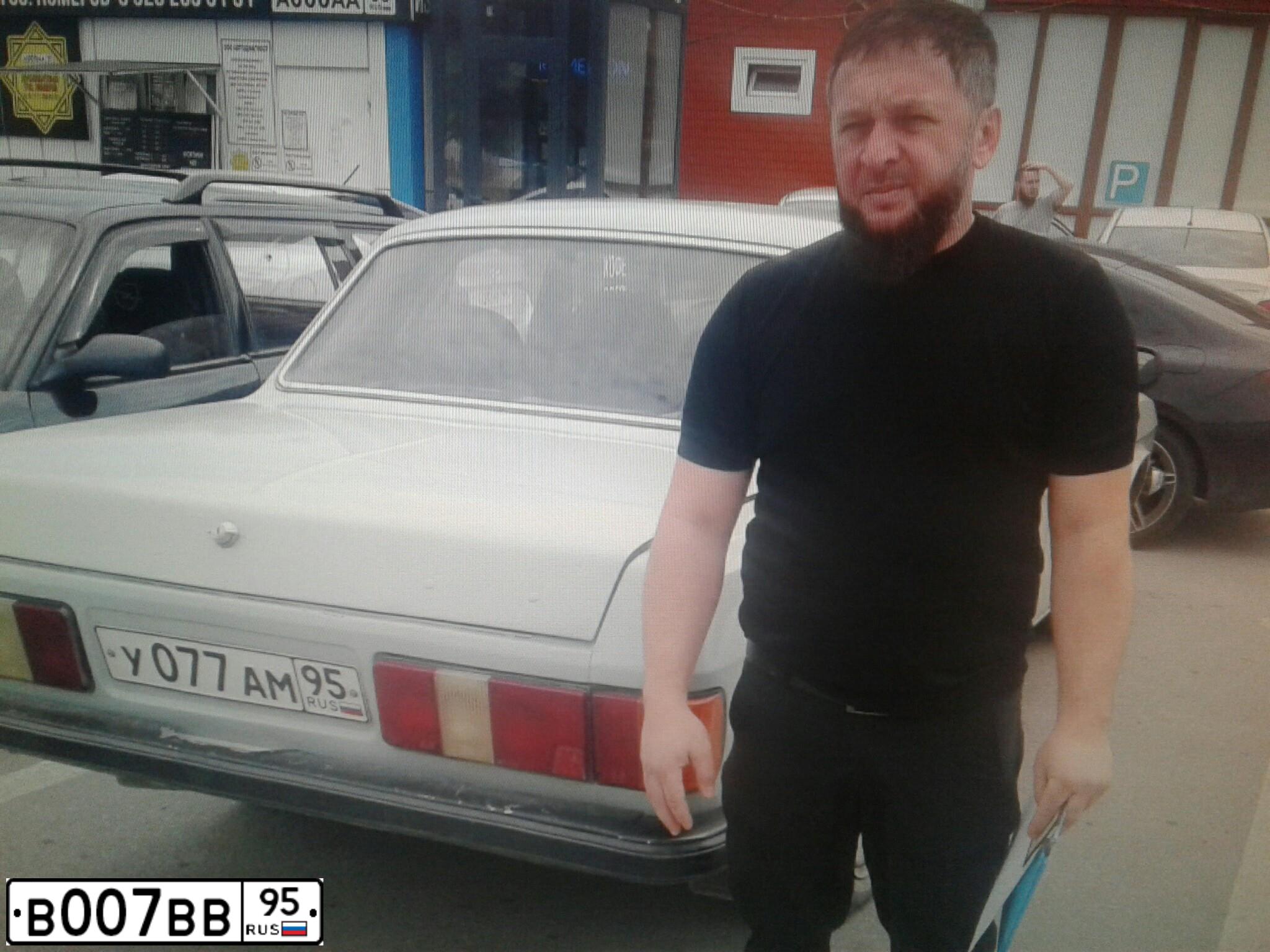 Фото автомобиля GAZ 3102 WOLGA, 1999 — госномер М500УС95. Цвет: Белый