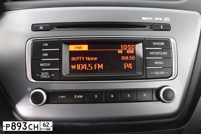 Фото автомобиля KIA RIO, 2015 — госномер М344АМ62. Цвет: голубой