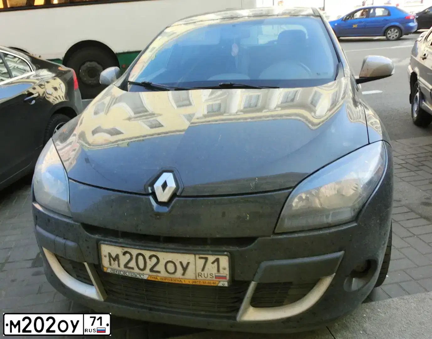 Фото автомобиля RENAULT MEGANE, 2011 — госномер М202ОУ71. Цвет: ЧЕРНЫЙ