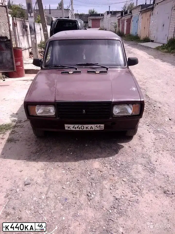 Фото автомобиля LADA 2107, 2005 — госномер К440КА46. Цвет: ТЕМНО-ВИШНЕВЫЙ