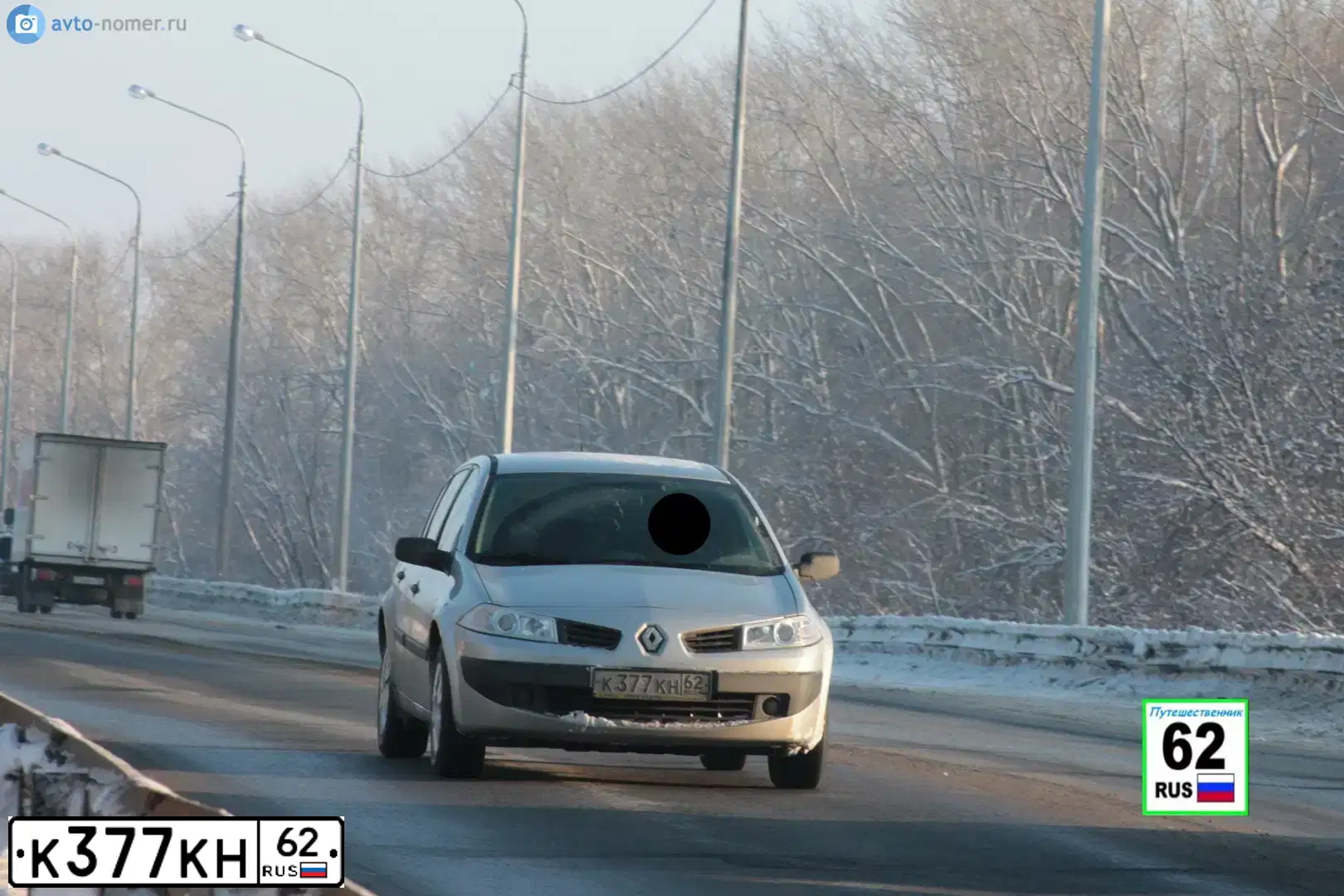 Фото автомобиля RENAULT MEGANE, 2007 — госномер К377КН62. Цвет: СВЕТЛО-СЕРО-ГОЛУБОЙ