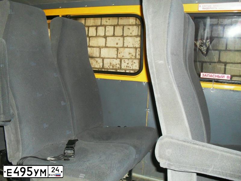 Фото автомобиля UAZ 3741, 2008 — госномер Е495УМ24. Цвет: ЖЕЛТЫЙ