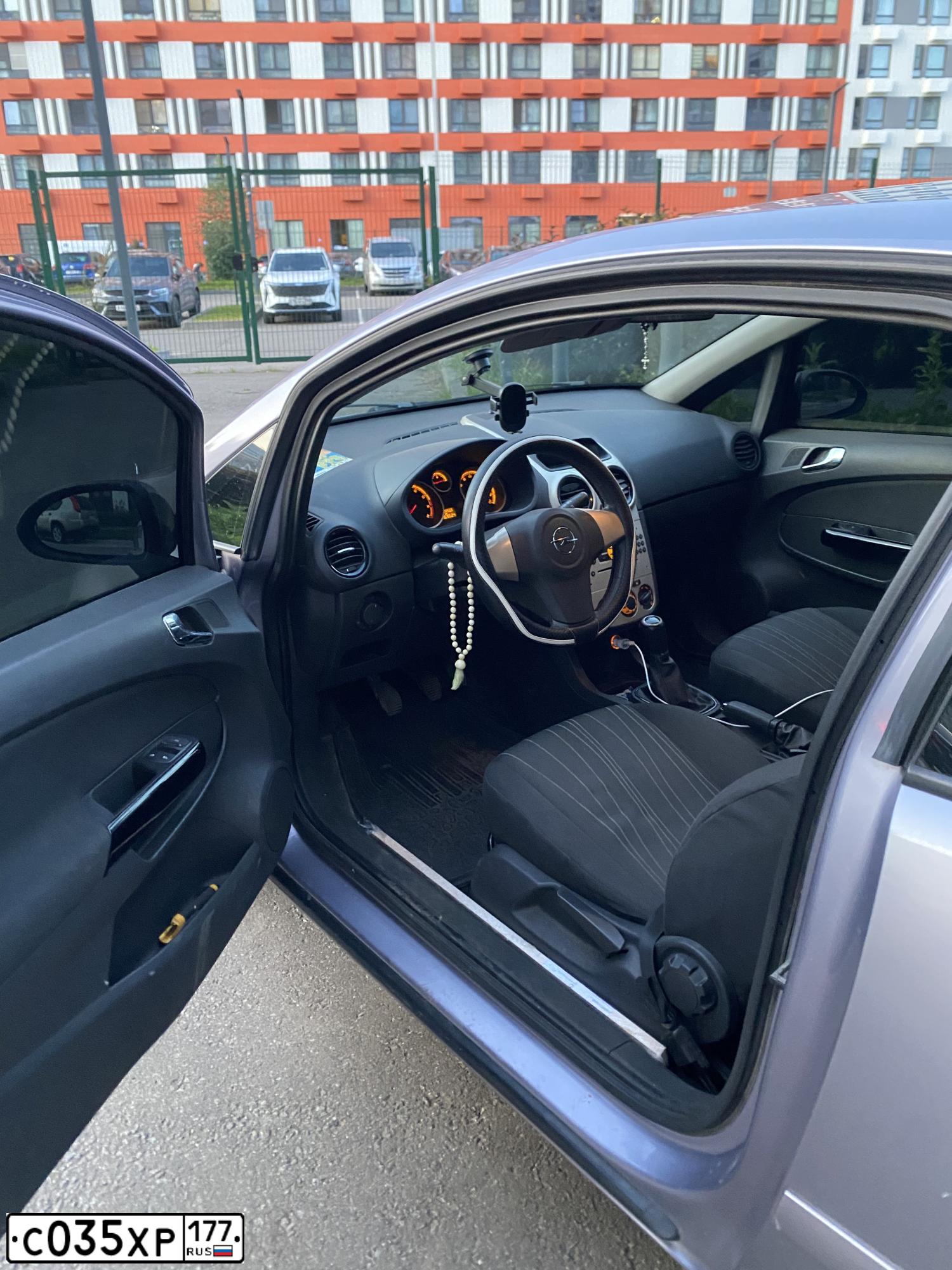 Фото автомобиля OPEL CORSA, 2007 — госномер Т860ЕВ550