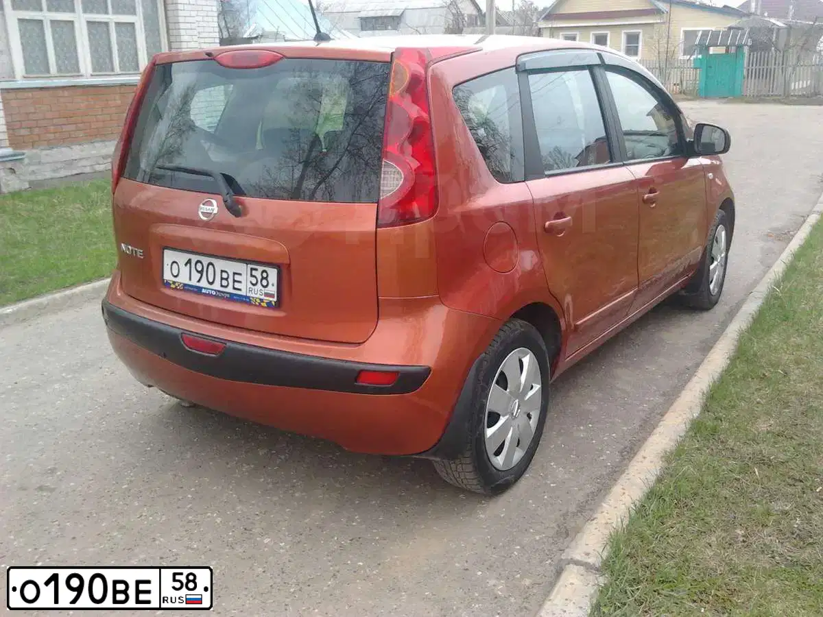 Фото автомобиля NISSAN NOTE, 2007 — госномер Х268ТТ55