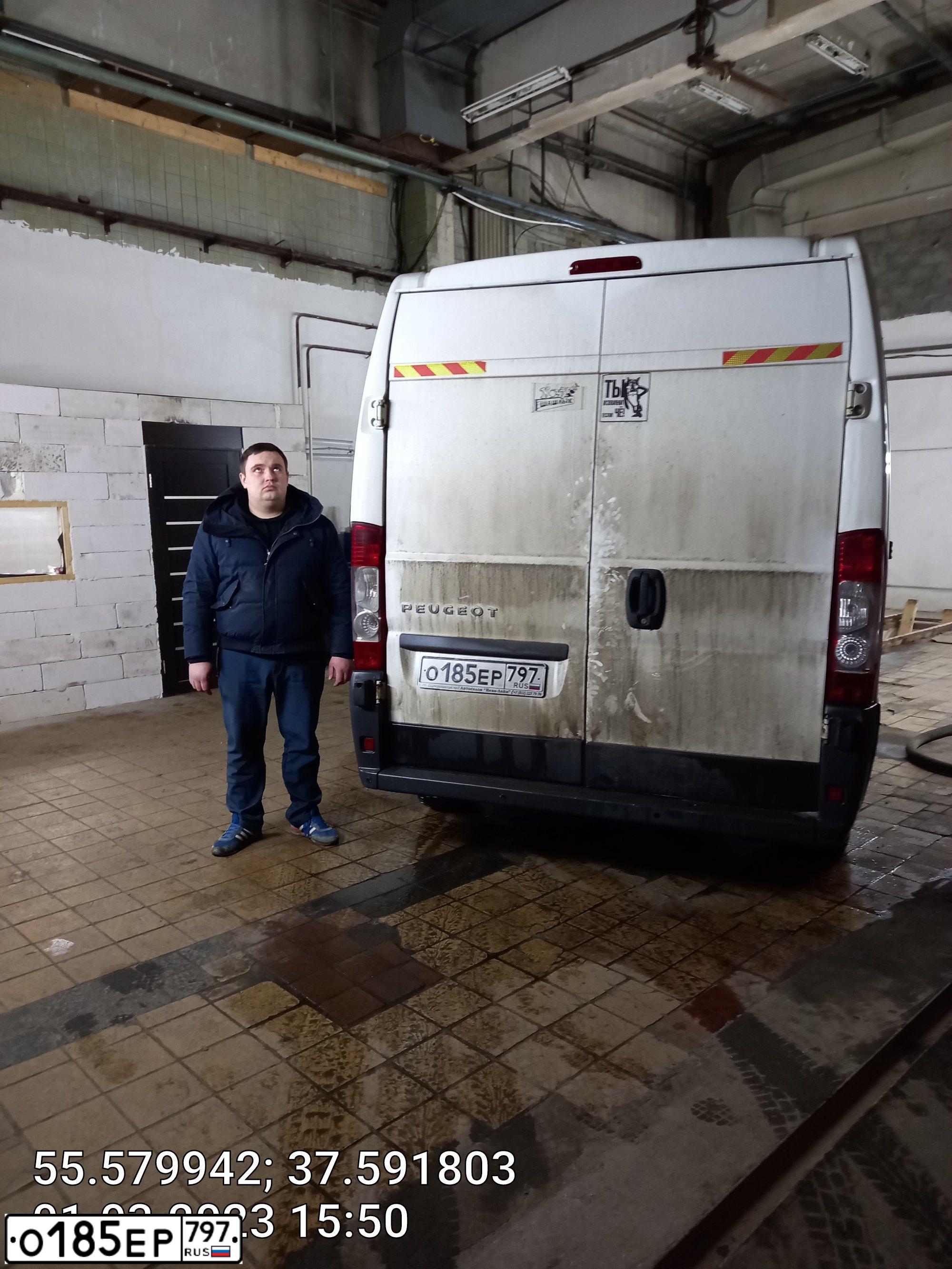 Фото автомобиля PEUGEOT BOXER, 2013 — госномер О246КВ71. Цвет: БЕЛЫЙ