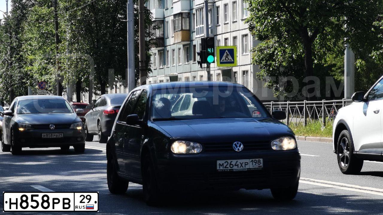 Фото автомобиля VOLKSWAGEN JETTA, 2011 — госномер Н858РВ29. Цвет: ТЕМНО-СЕРЫЙ