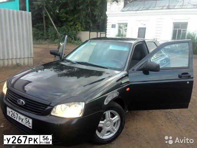 Фото автомобиля LADA 2172 PRIORA, 2008 — госномер Т942СА56. Цвет: Темно-зеленый