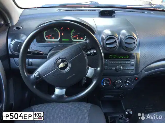 Фото автомобиля CHEVROLET AVEO, 2011 — госномер А917ОВ156. Цвет: Красный