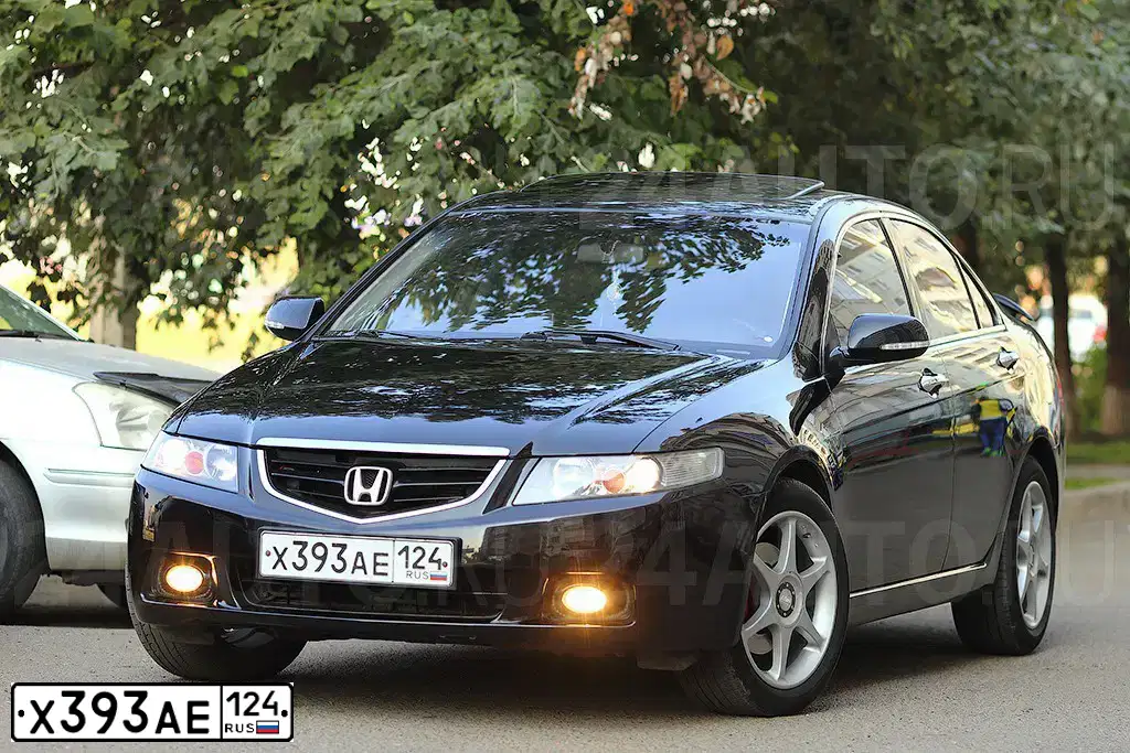 Фото автомобиля HONDA ACCORD, 2005 — госномер Е951МХ122. Цвет: ЧЕРНЫЙ