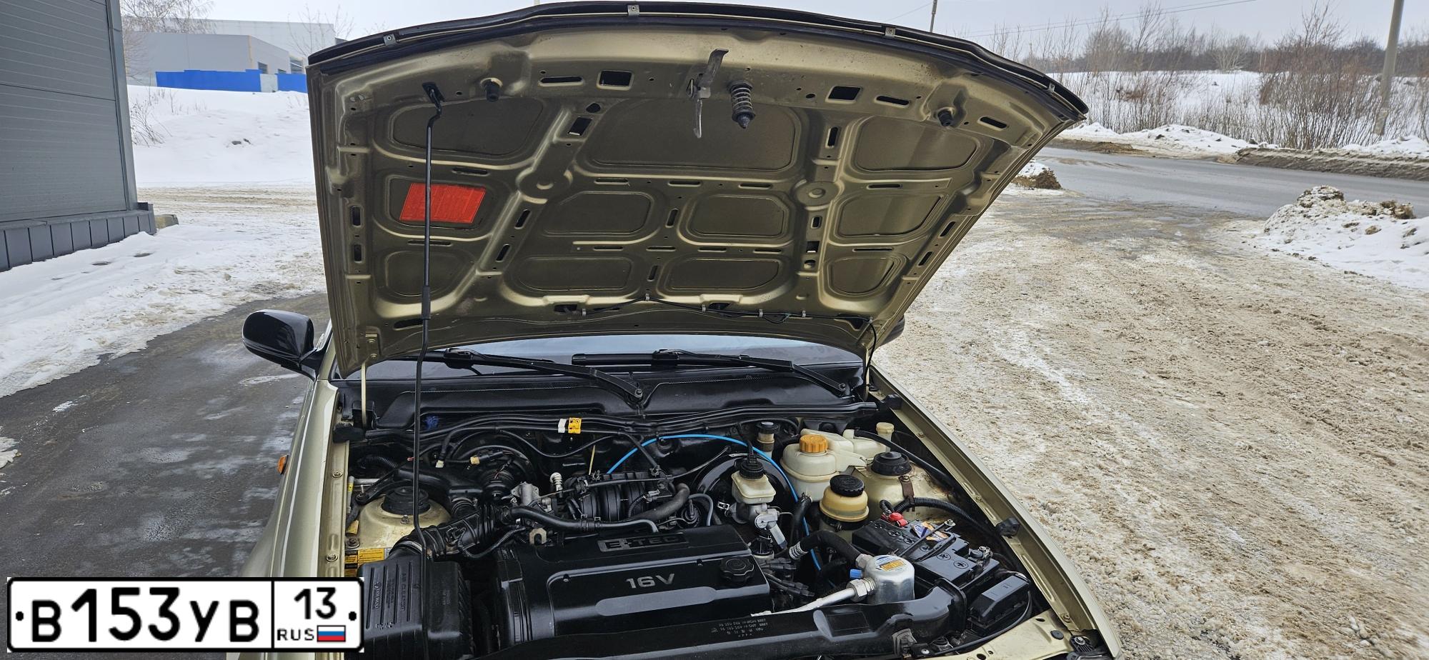 Фото автомобиля DAEWOO NEXIA, 2008 — госномер М270СХ13. Цвет: ПЕСОЧНЫЙ