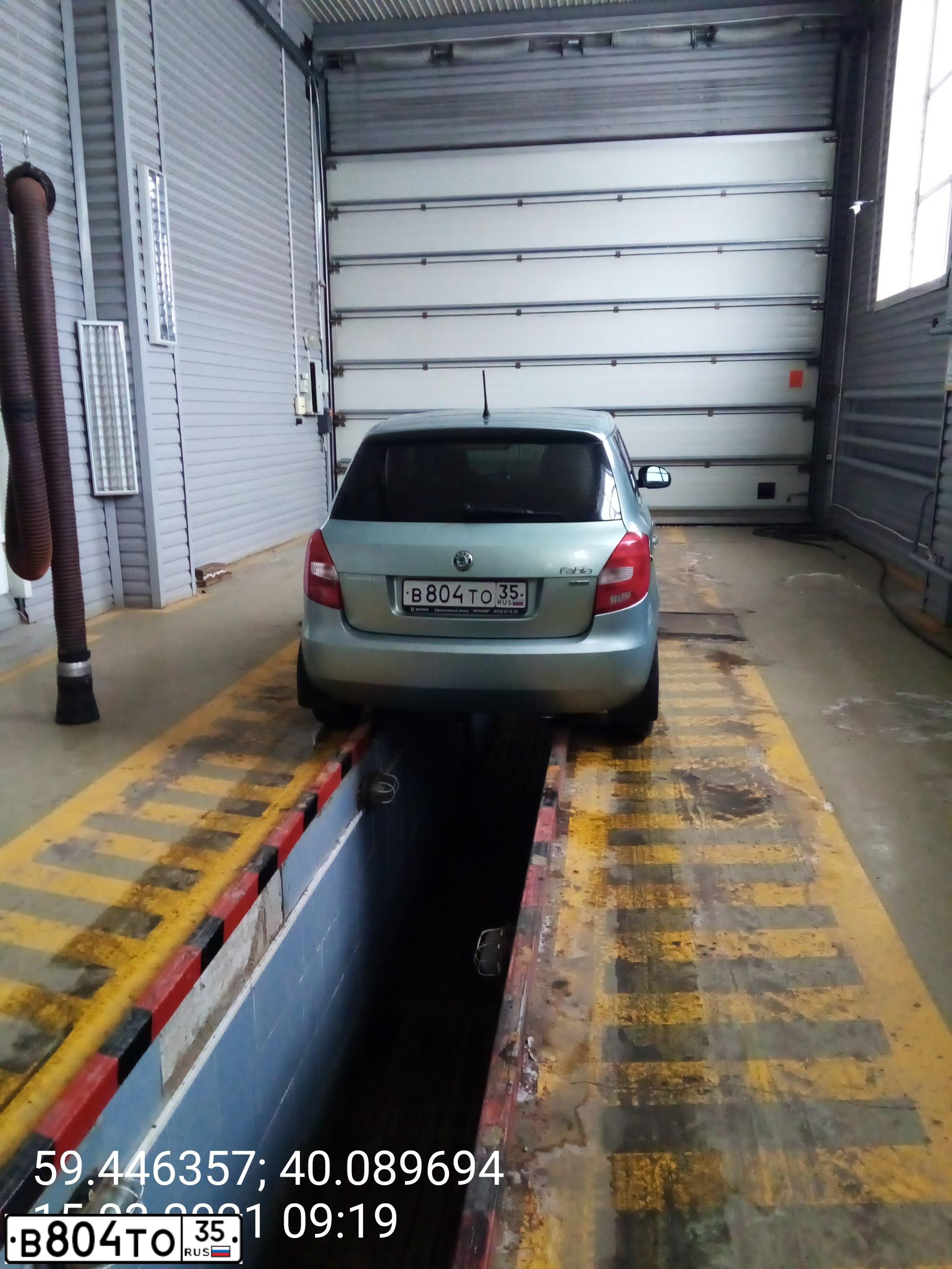 Фото автомобиля CHEVROLET AVEO, 2011 — госномер М786ТС73. Цвет: СЕРЫЙ