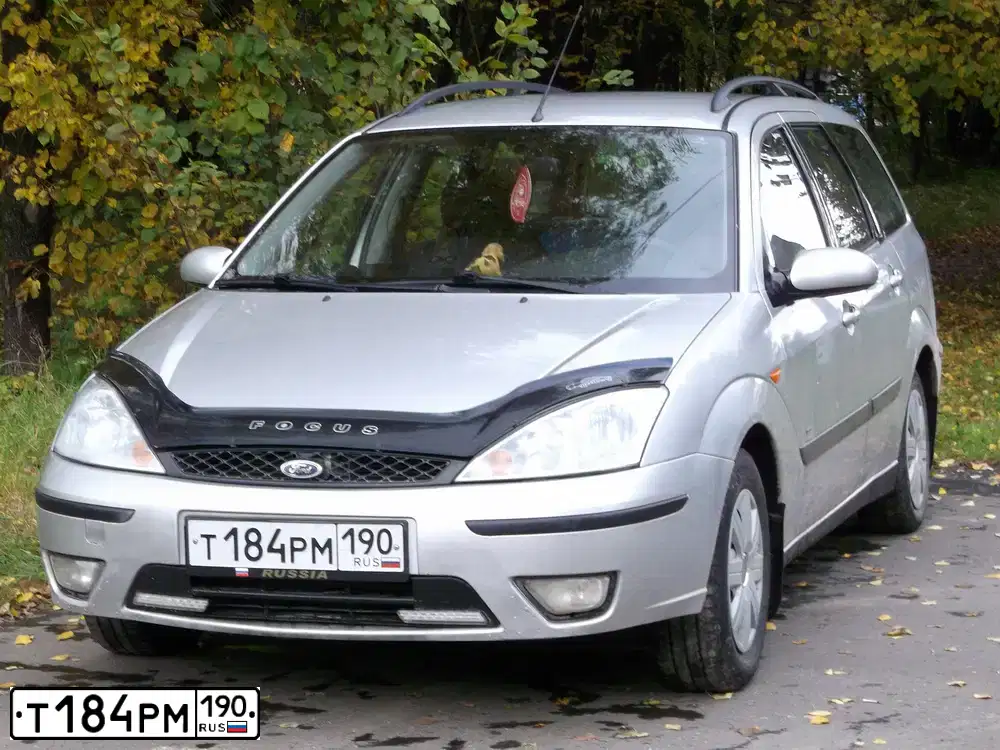 Фото автомобиля FORD FOCUS, 2004 — госномер Х210СВ71. Цвет: Серебристый