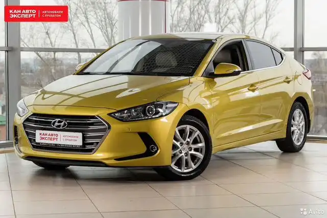 Фото автомобиля HYUNDAI SOLARIS, 2016 — госномер Х014СС116. Цвет: КРАСНЫЙ ГРАНАТ