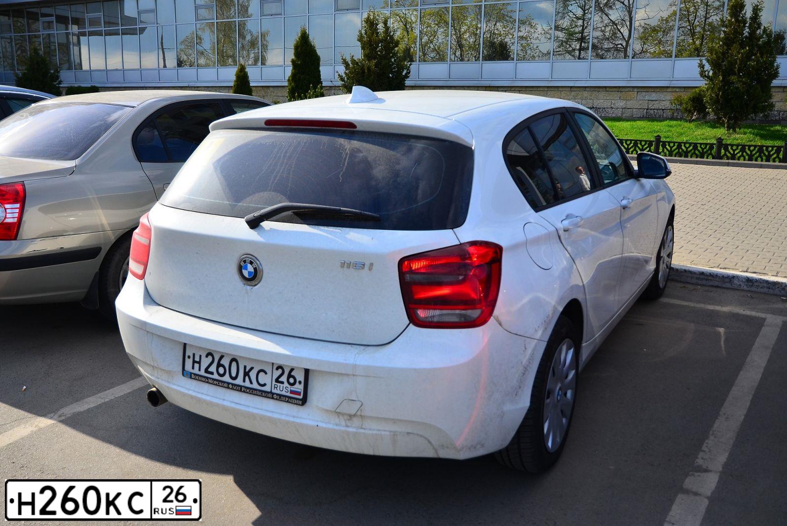 Фото автомобиля BMW SERIE 1, 2013 — госномер С255НН196. Цвет: Белый