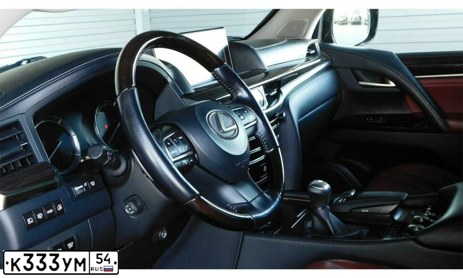 Фото автомобиля TOYOTA LANDCRUISER 200, 2008 — госномер К333УМ54. Цвет: ЧЕРНЫЙ