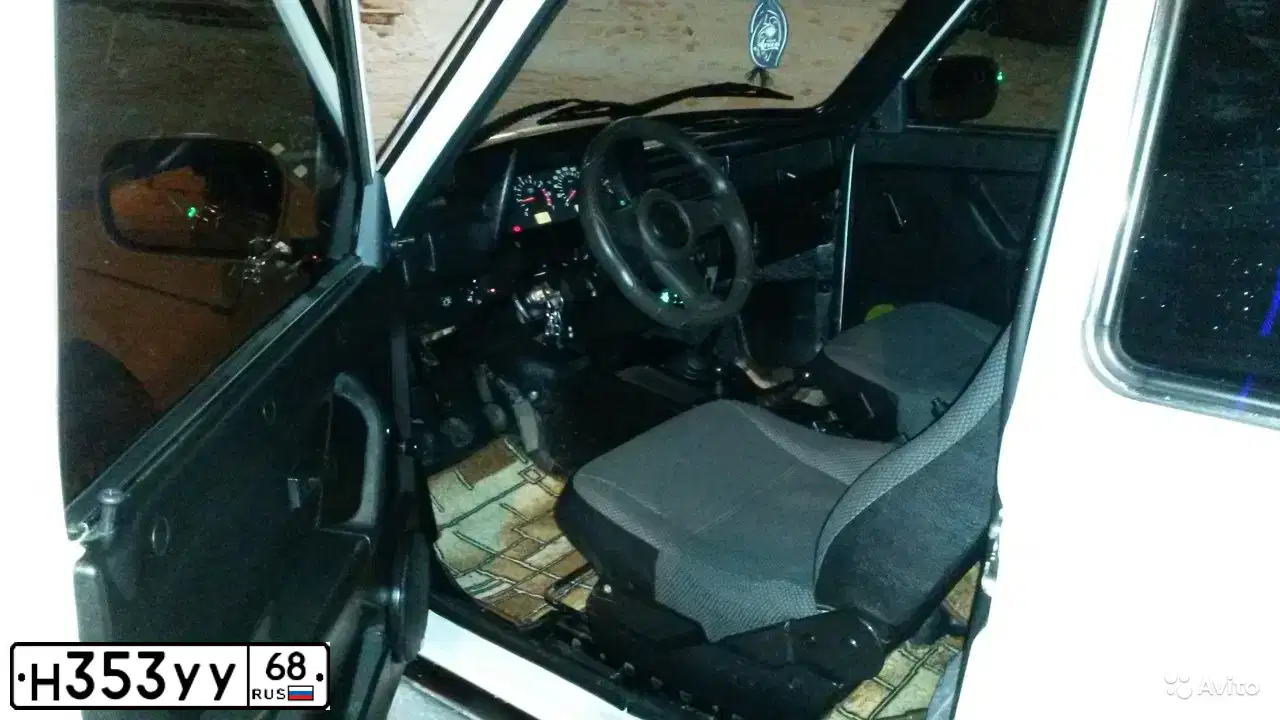 Фото автомобиля LADA 2121 NIVA, 2014 — госномер О089ЕУ68. Цвет: ЯРКО-БЕЛЫЙ