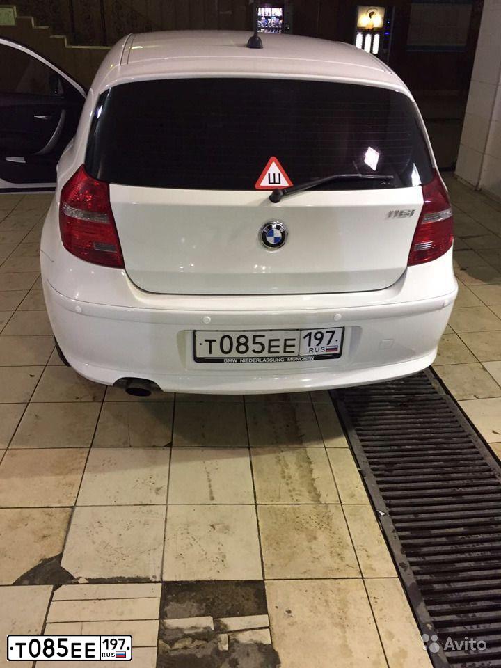 Фото автомобиля BMW W SERIE 1, 2010 — госномер Т085ЕЕ197. Цвет: Белый
