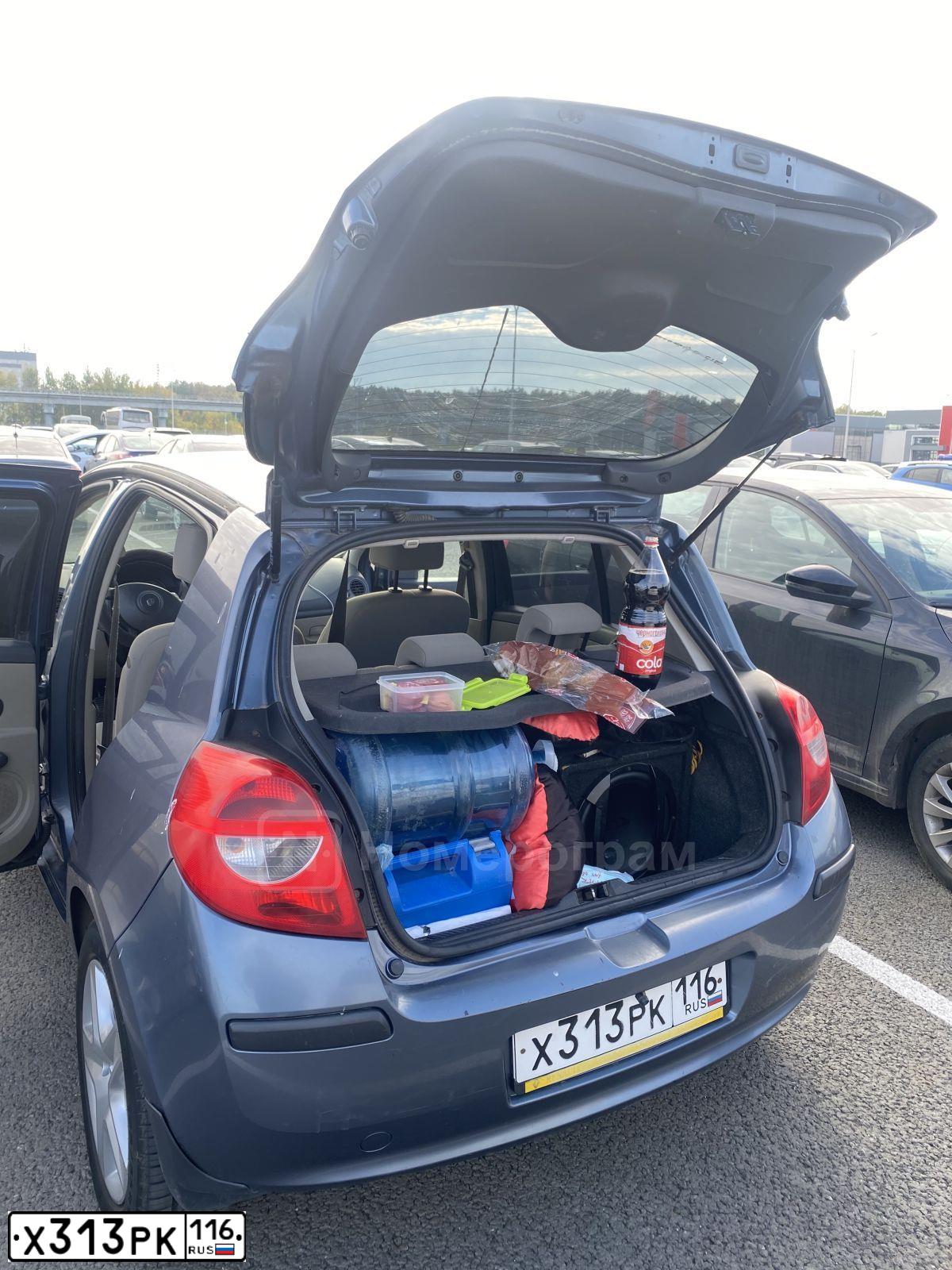 Фото автомобиля RENAULT CLIO, 2007 — госномер Х313РК116. Цвет: СЕРО-ГОЛУБОЙ