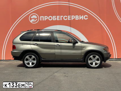 Фото автомобиля BMW X5, 2004 — госномер К133ЕМ134. Цвет: СЕРО ЗЕЛЕНЫЙ