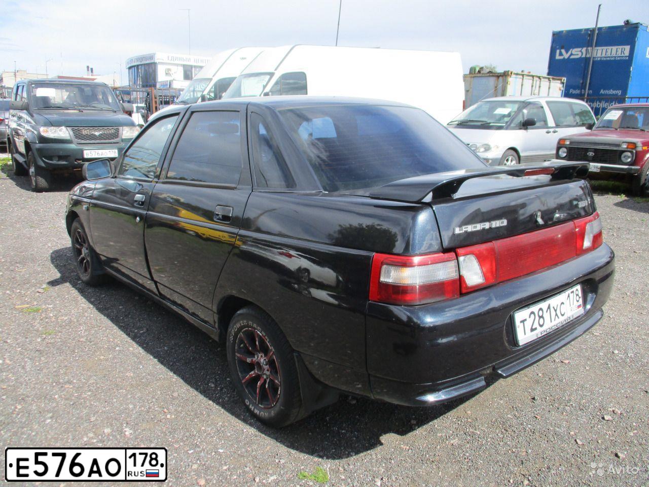 Фото автомобиля DODGE /GRAND/ CARAVAN, 2002 — госномер Е576АО178. Цвет: СИНИЙ