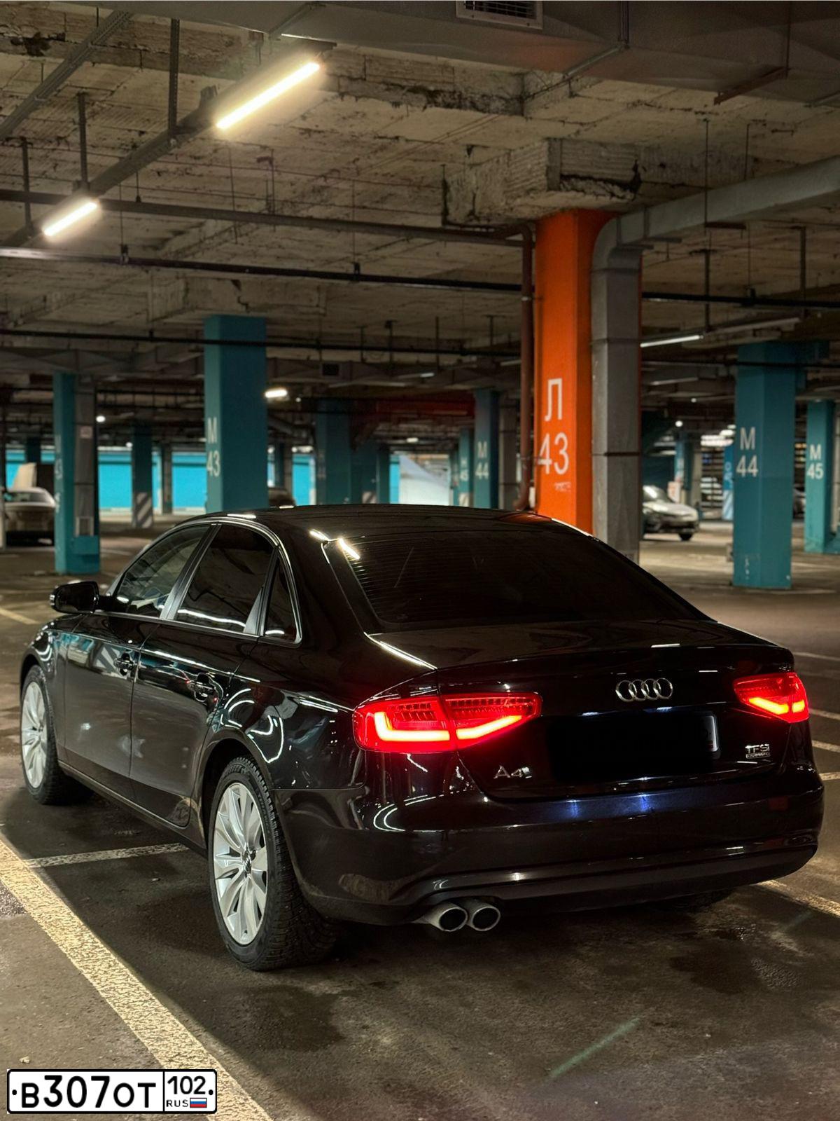 Фото автомобиля AUDI A4, 2015 — госномер Р825МА716. Цвет: ЧЕРНЫЙ